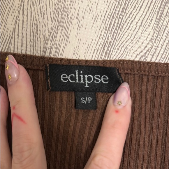 Eclipse Chocolate Ribbed Twist Crop Top - Picture 5 of 6